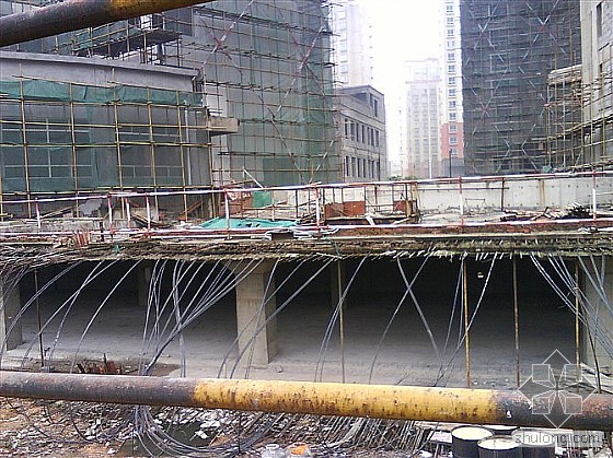 无梁板浇筑